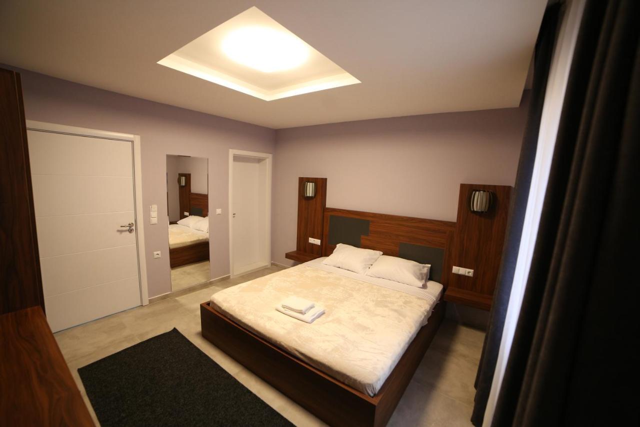 Hotel Centrum Titova Mitrovica Zewnętrze zdjęcie